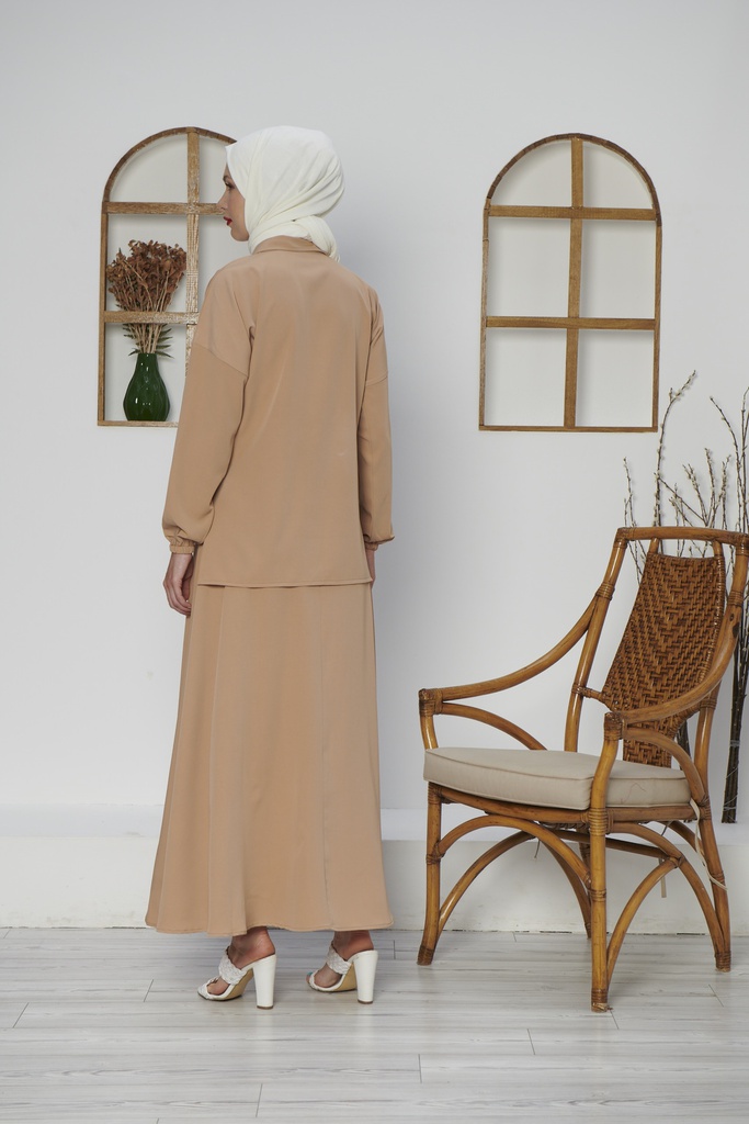 [2613-Beige-38] 2613 طقم تنورة قطعتين (38, Beige) D4962