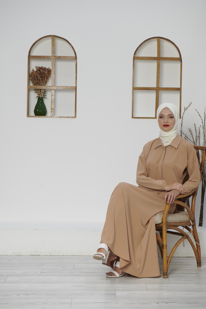 [2613-Beige-38] 2613 طقم تنورة قطعتين (38, Beige) D4969