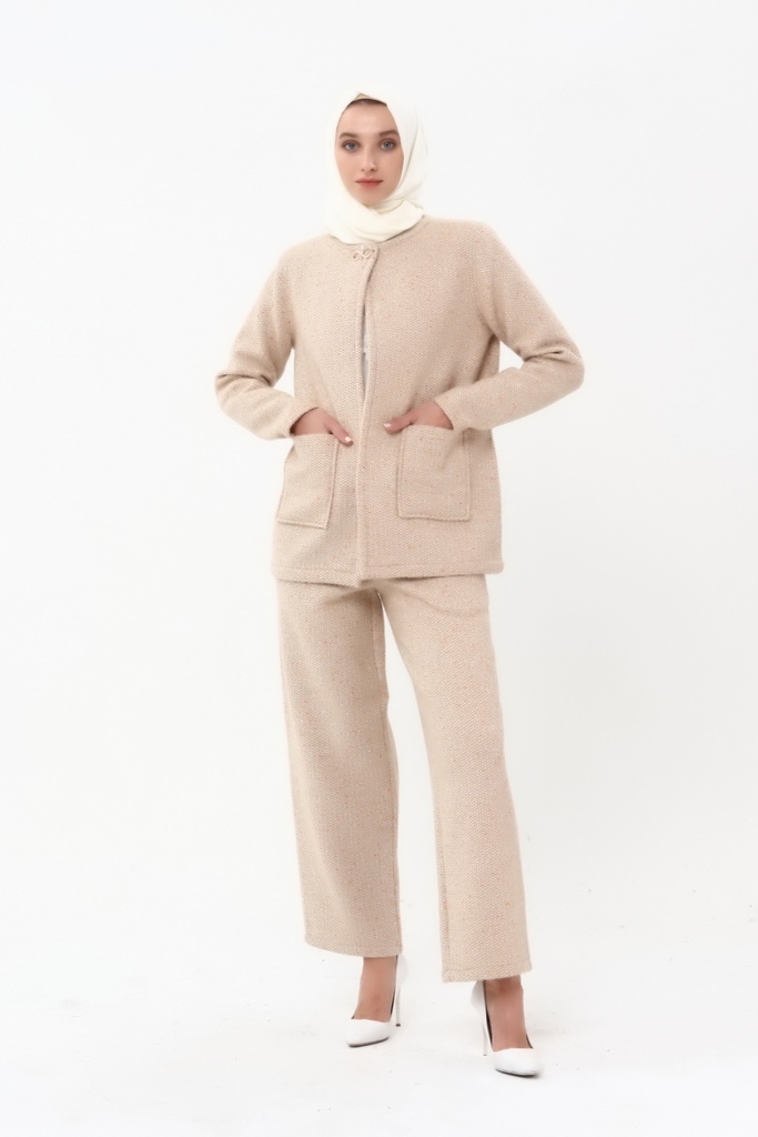 [2636-Beige-38] طقم 2636 (38, Beige) batch_batch_NRC39244