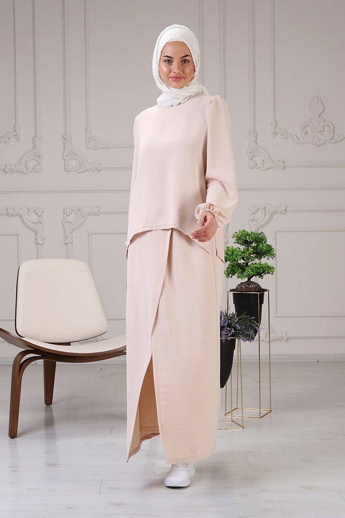 طقم بلوزة بنطلون تنورة