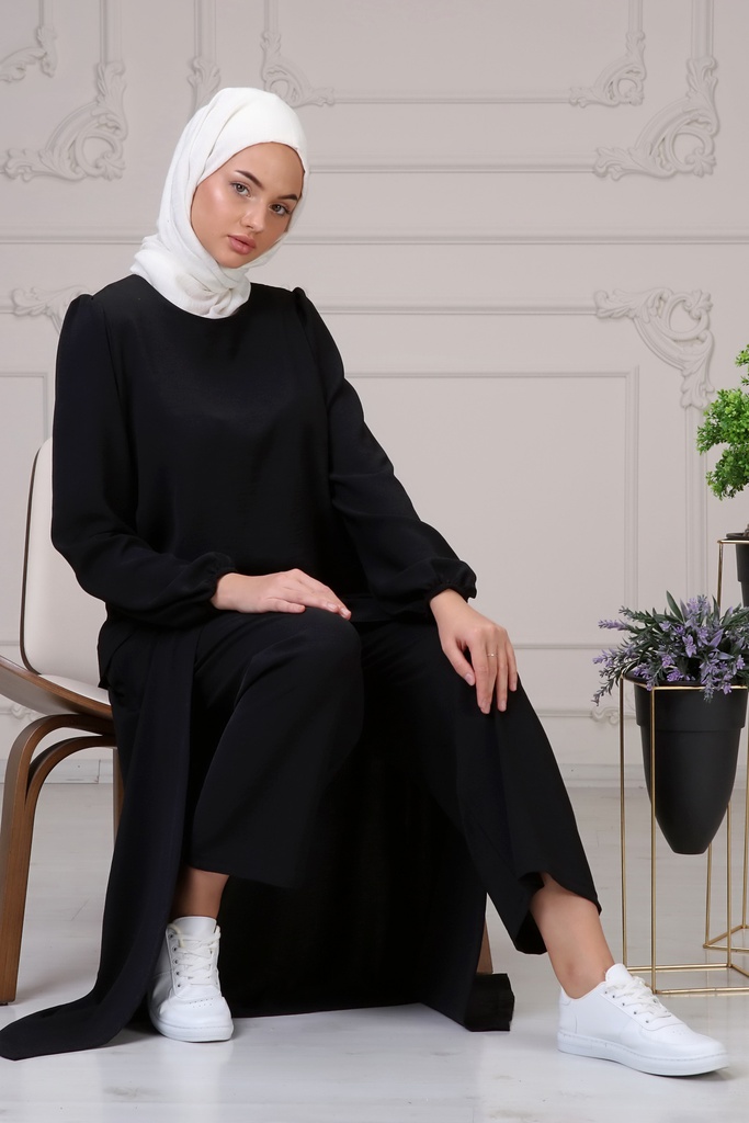 طقم بلوزة بنطلون تنورة