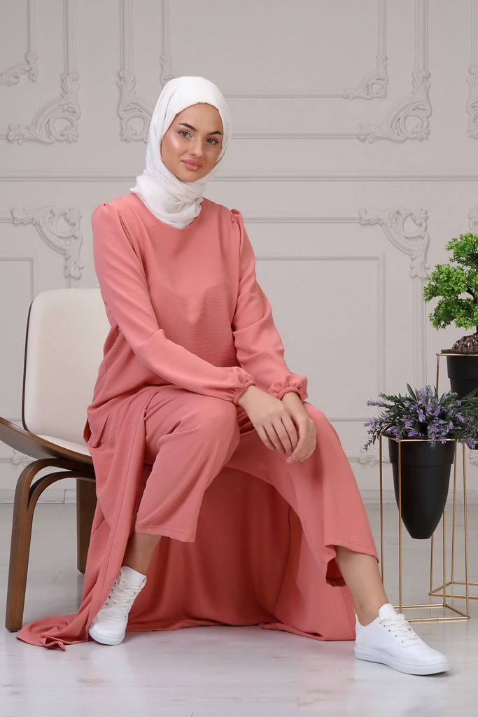 طقم بلوزة بنطلون تنورة